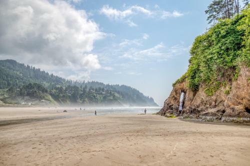 Breakers Beach House #9