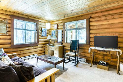 Osprey Cabin
