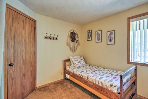 Pet-friendly Sunriver Home Hot Tub And 8 Sharc Passes