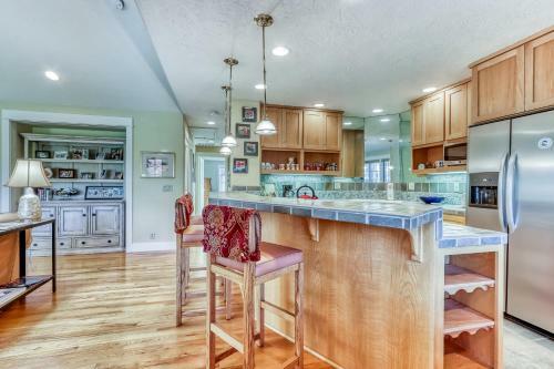 Classy Sisters Townhome
