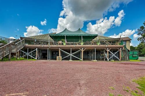 Poconos Mountain Retreat With Game Room Mins To Lake
