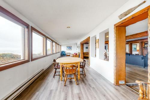 Inn At Sandcastle Beach