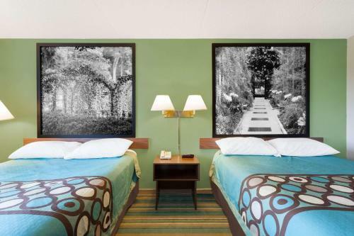 Motel Super 8 By Wyndham Harrisburg Hershey West