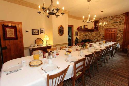Rocky Acre Farm Bed & Breakfast