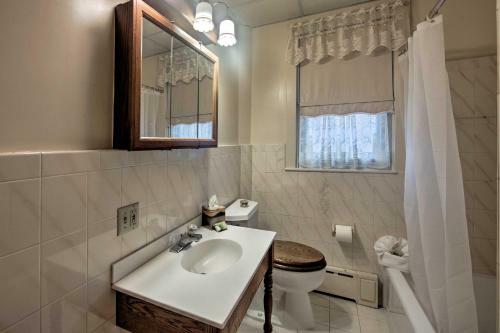 Spacious Reading Home With Patio - 2 Miles To Pagoda!