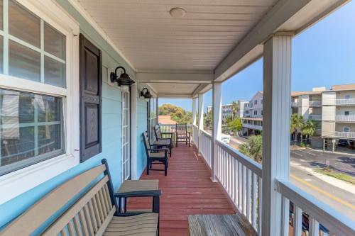 118-a West Ashley