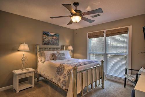 Apartamento Spacious Greenwood Getaway - 2 Mi To Main St!