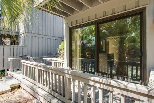 Hickory Cove 39