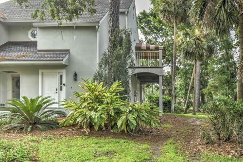 Bright Hilton Head Island Villa - Bike To Beach!