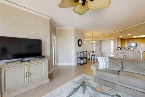 Hampton Place 6506