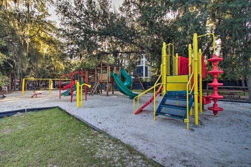 Updated Hilton Head Villa With Pool Steps To Beach!