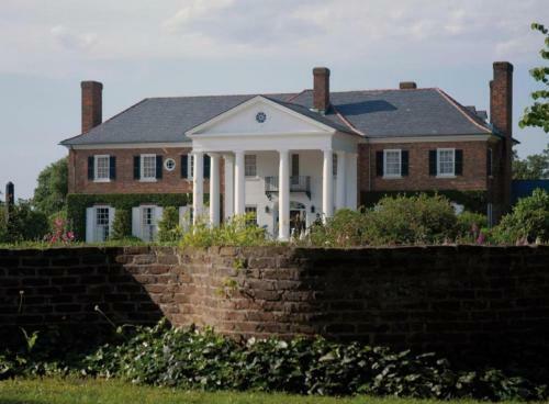 71 Grand Pavilion
