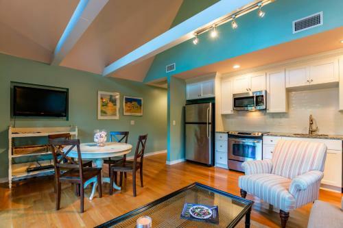 4257 Mariners Watch Villa