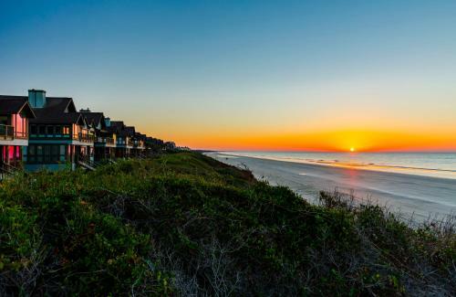4257 Mariners Watch Villa