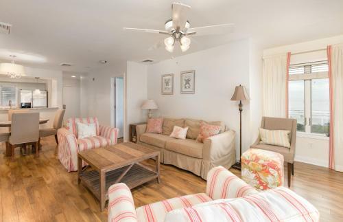 4455 Windswept Villa