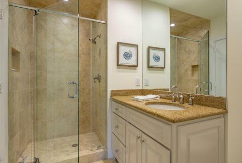4956 Turtle Point Villa