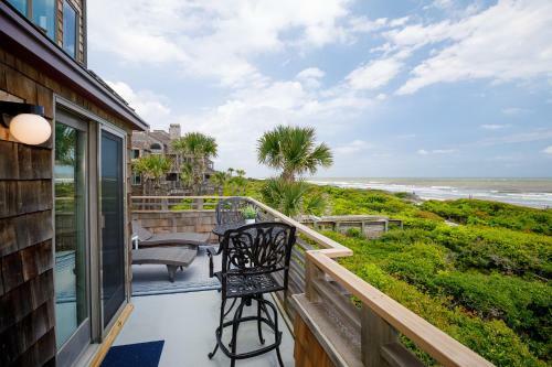 4304 Windswept Villa