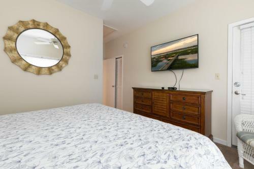 4586 Parkside Villa