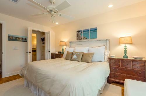 4832 Turtle Cove Villa