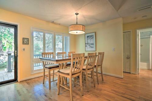 Updated Kiawah Island Cottage Walk To Pool And Beach