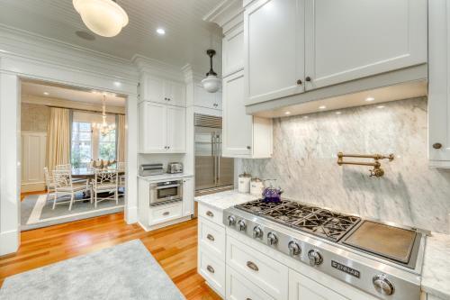 176 Governors Drive
