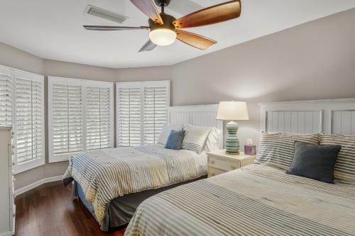 4828 Turtle Cove Villa