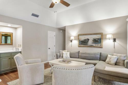 4828 Turtle Cove Villa
