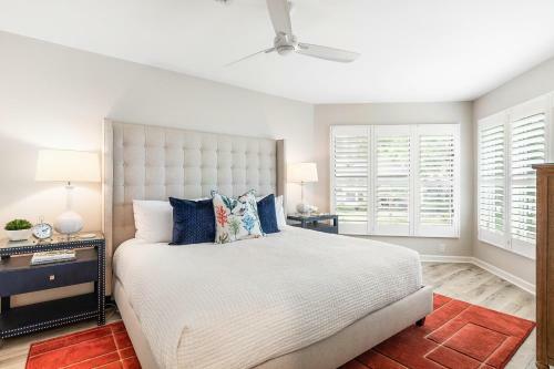 4676 Tennis Club Villa