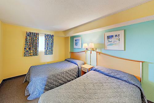 Apartamento New Listing! Beachfront Resort With Epic Amenities Condo