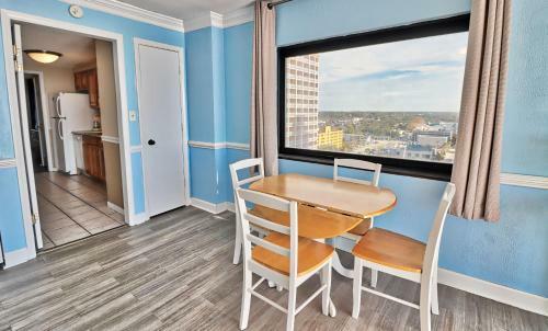 Aparthotel Suites At The Beach