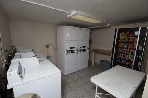 Aparthotel Location!!! Oceanfront Condo At Meridian Plaza