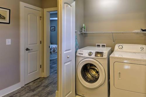 Myrtle Beach Home With Pool Access - Walk To Beach!