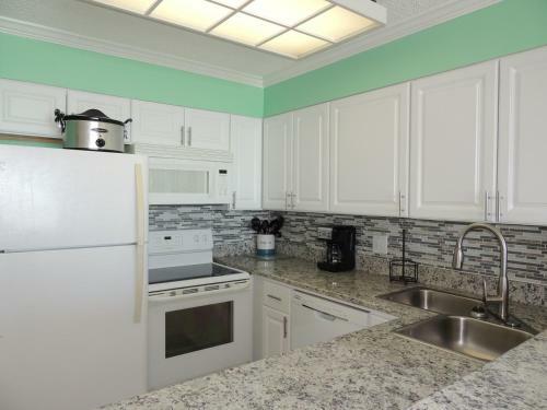 Hotel Beach Vacation Condos South