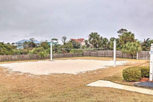 Apartamento Luxe Island Condo With Deck Play, Swim And Relax!