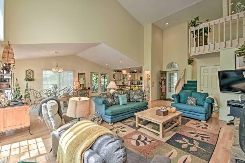 Idyllic Lakefront Westminster Home With Private Dock