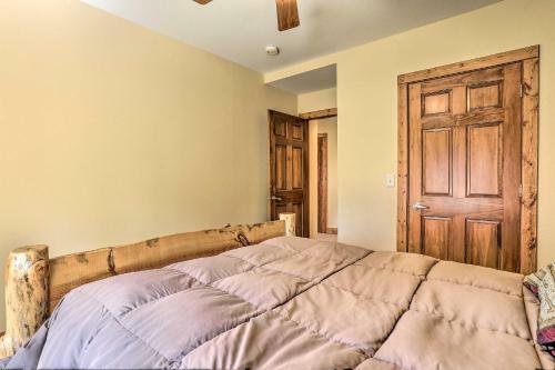 Cabin With Deck And Hot Tub, Half Mile To Terry Peak!