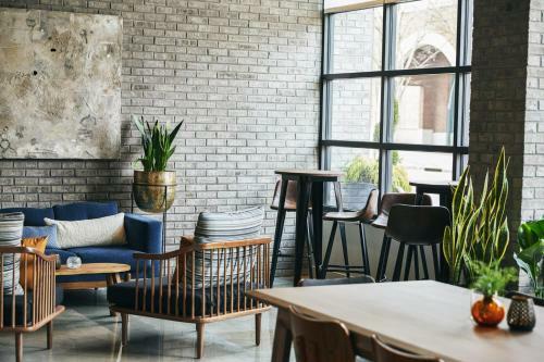 Kinley Chattanooga Southside, A Tribute Portfolio Hotel