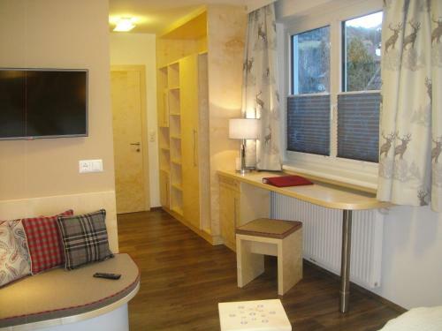 Hostal Gasthof Post