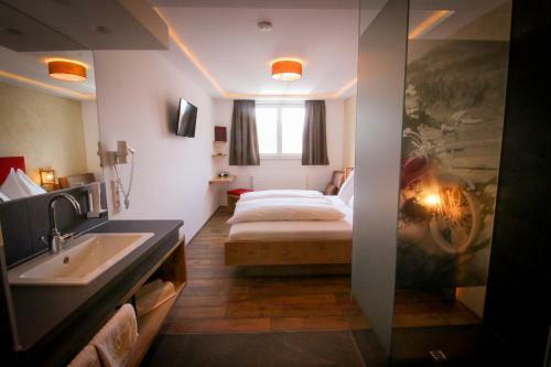 Hostal Gasthof Post
