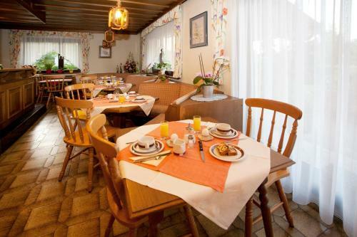 Bed & Breakfast Pension Windinger
