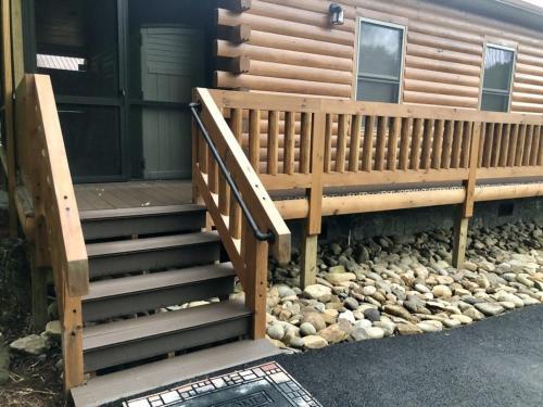 New Two Bedroom Cabin-now Available To Book! Home