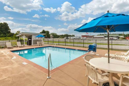 Hotel Quality Inn Monteagle Tn