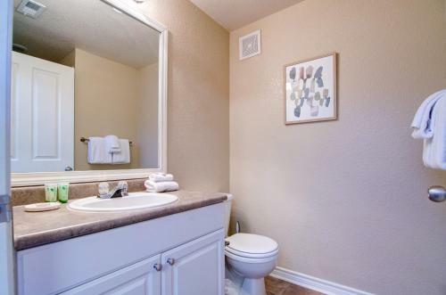 Apartamento Loft Style 1.5 Bedroom Walk 2 Downtown! Sleeps 6!