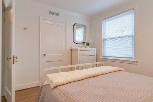 New Listing! Remodeled Getaway In Eclectic Enclave Home