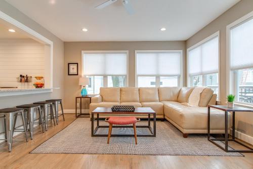 New Listing! Remodeled Getaway In Eclectic Enclave Home
