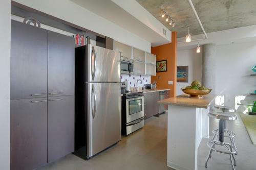 Spectacular Views In Contemporary Two Story Condo