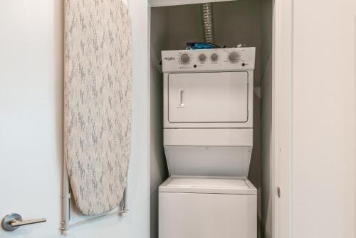 Apartamento Illume - 2 Ultramodern Suites - Courtyard Pool Condo