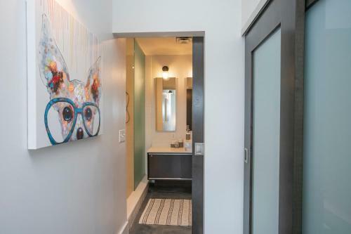 Sleek Furnished Modern Downtown Condo
