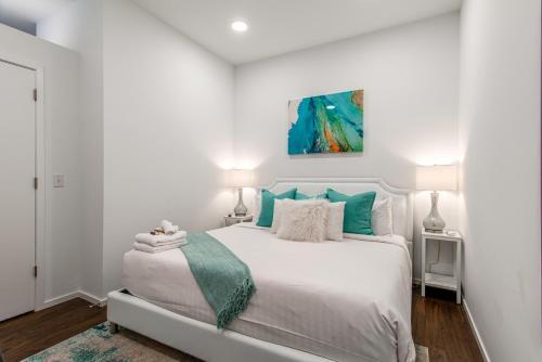 Apartamento Illume - Ultramodern Community - Poolside Patio Condo