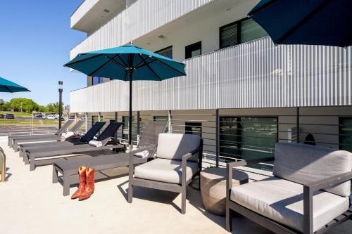 Apartamento Illume - Ultramodern Community - Poolside Patio Condo